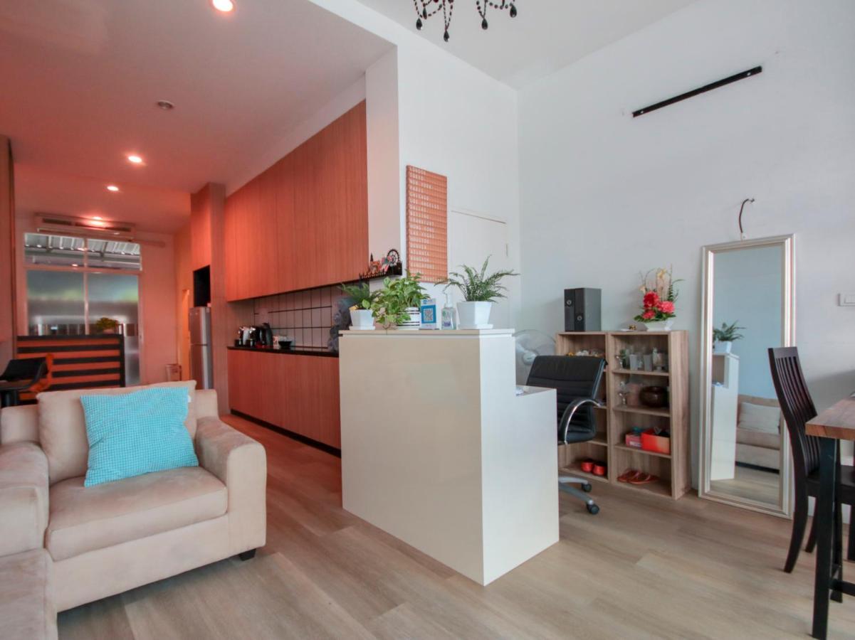 Oyo 1162 Chalong Home Place Exterior foto